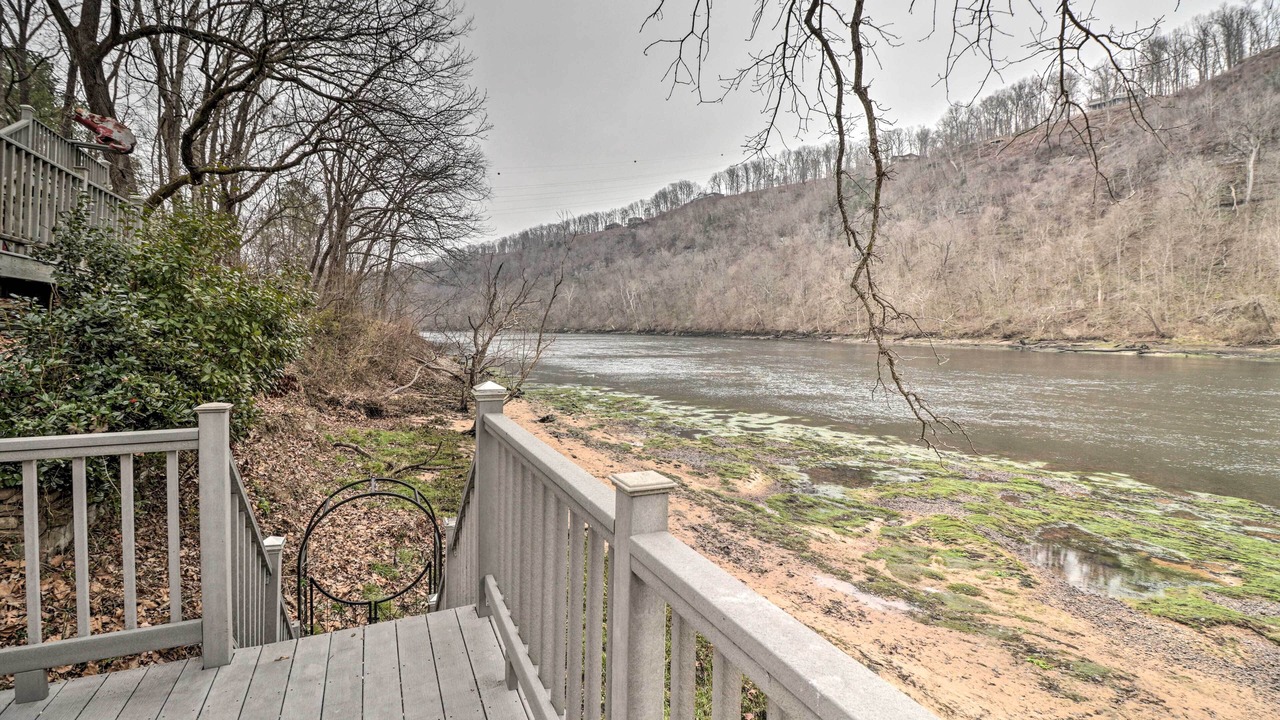 Photo of Outdoor in Lakeview