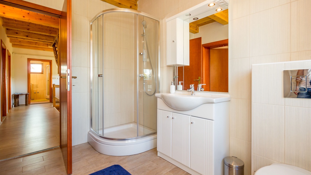 Photo of Bathroom in Plaski