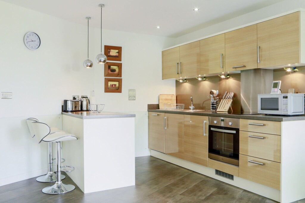 Photo of Kitchen in Woking