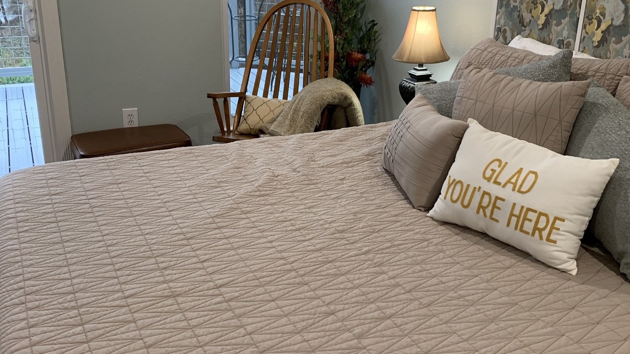 Photo of Bedroom in Morgans Point Resort