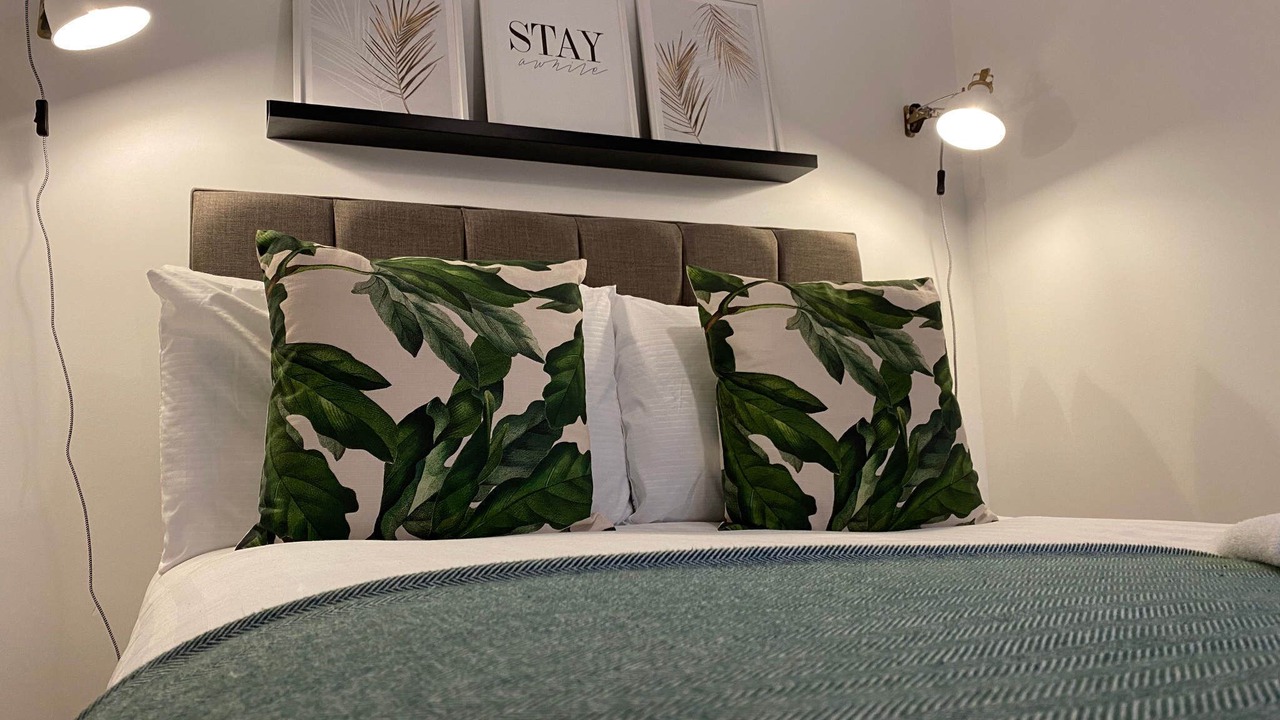 Photo of Others in Thatto Heath