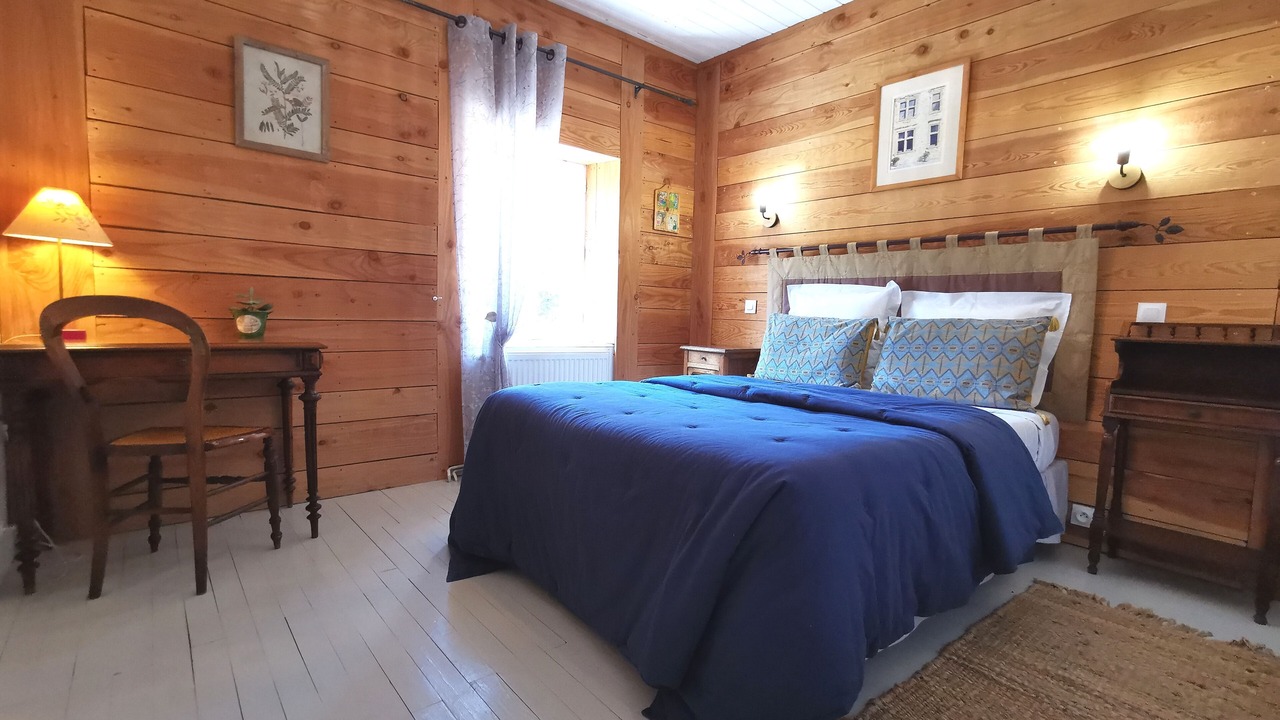 Photo of Bedroom in Sembadel