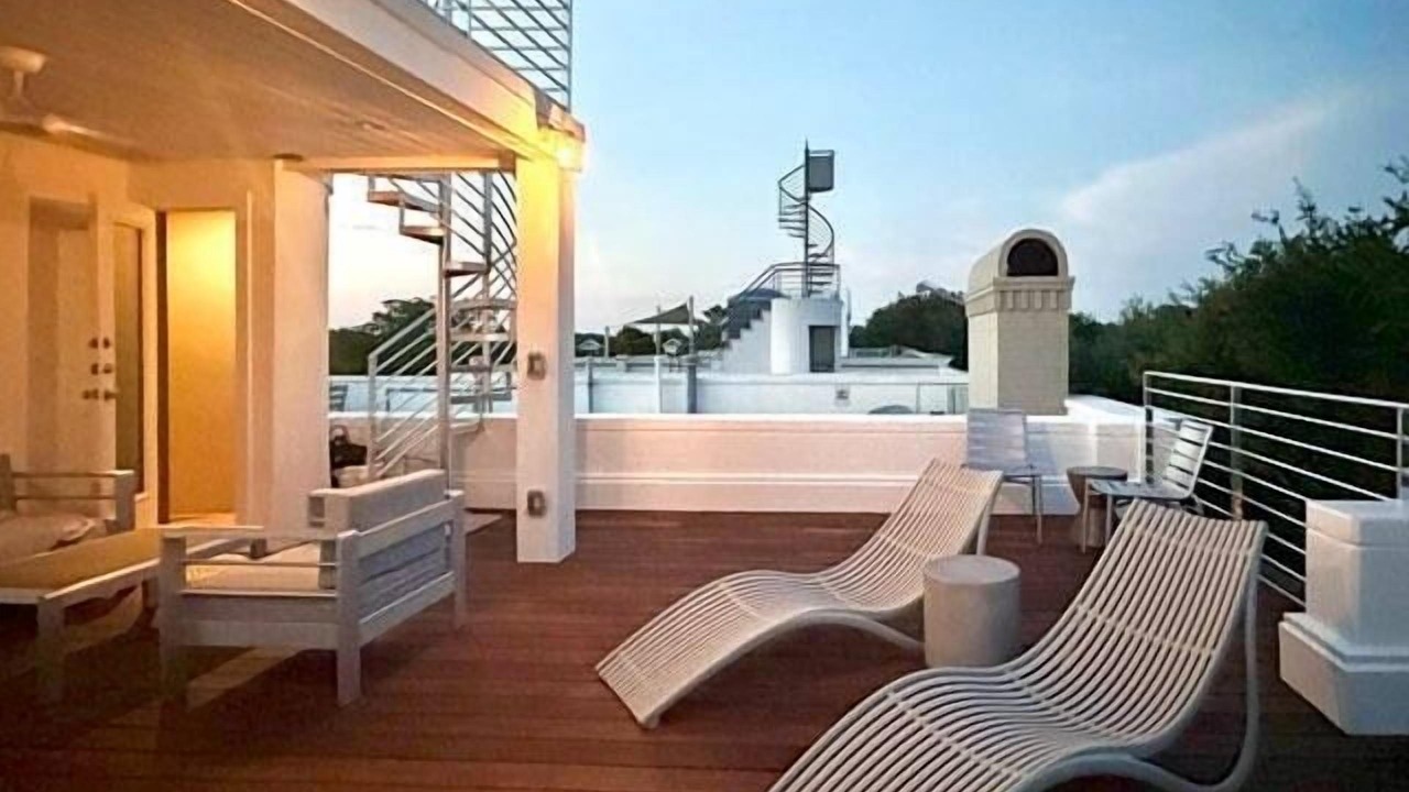 Photo of Patio Balcony in Seaside