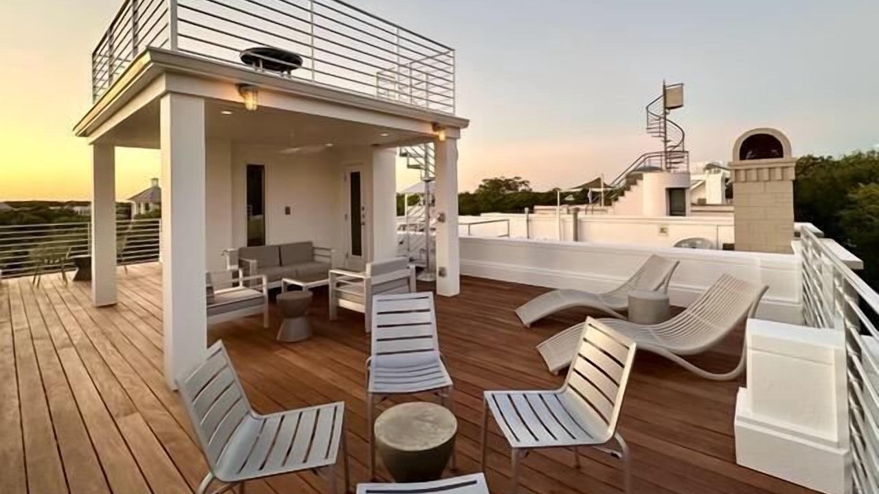 Photo of Patio Balcony in Seaside