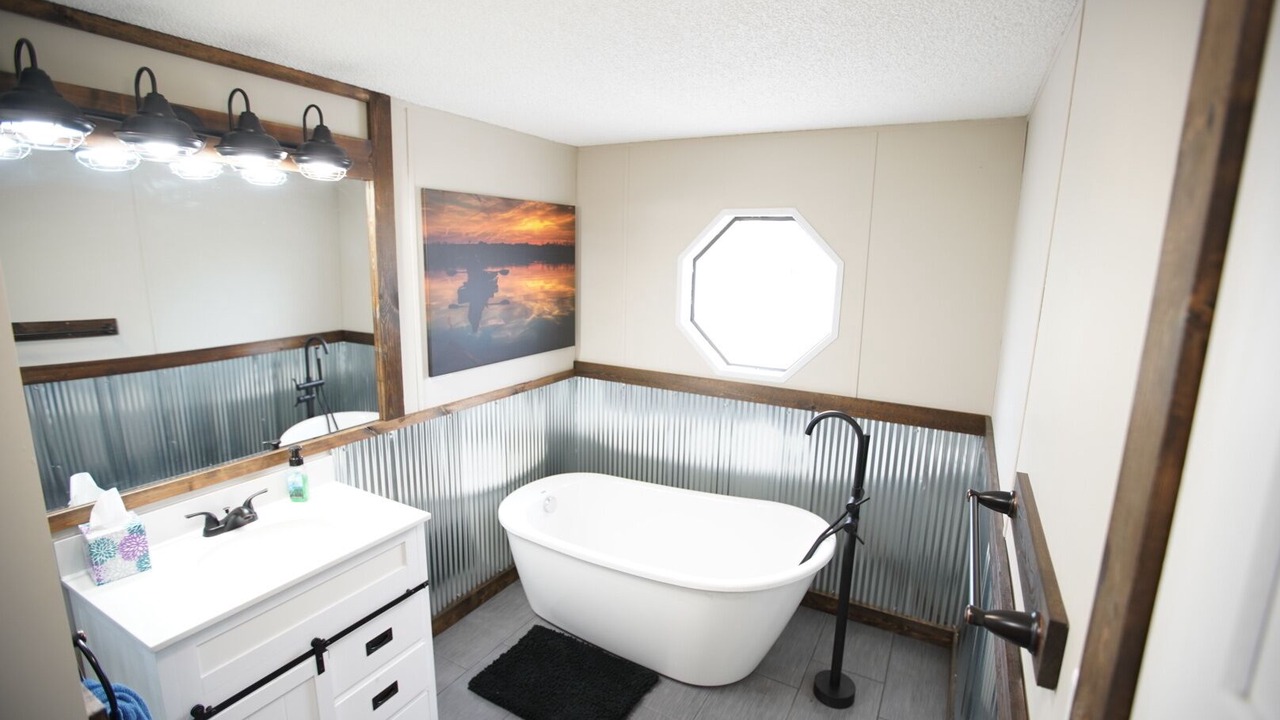 Photo of Bathroom in Martell