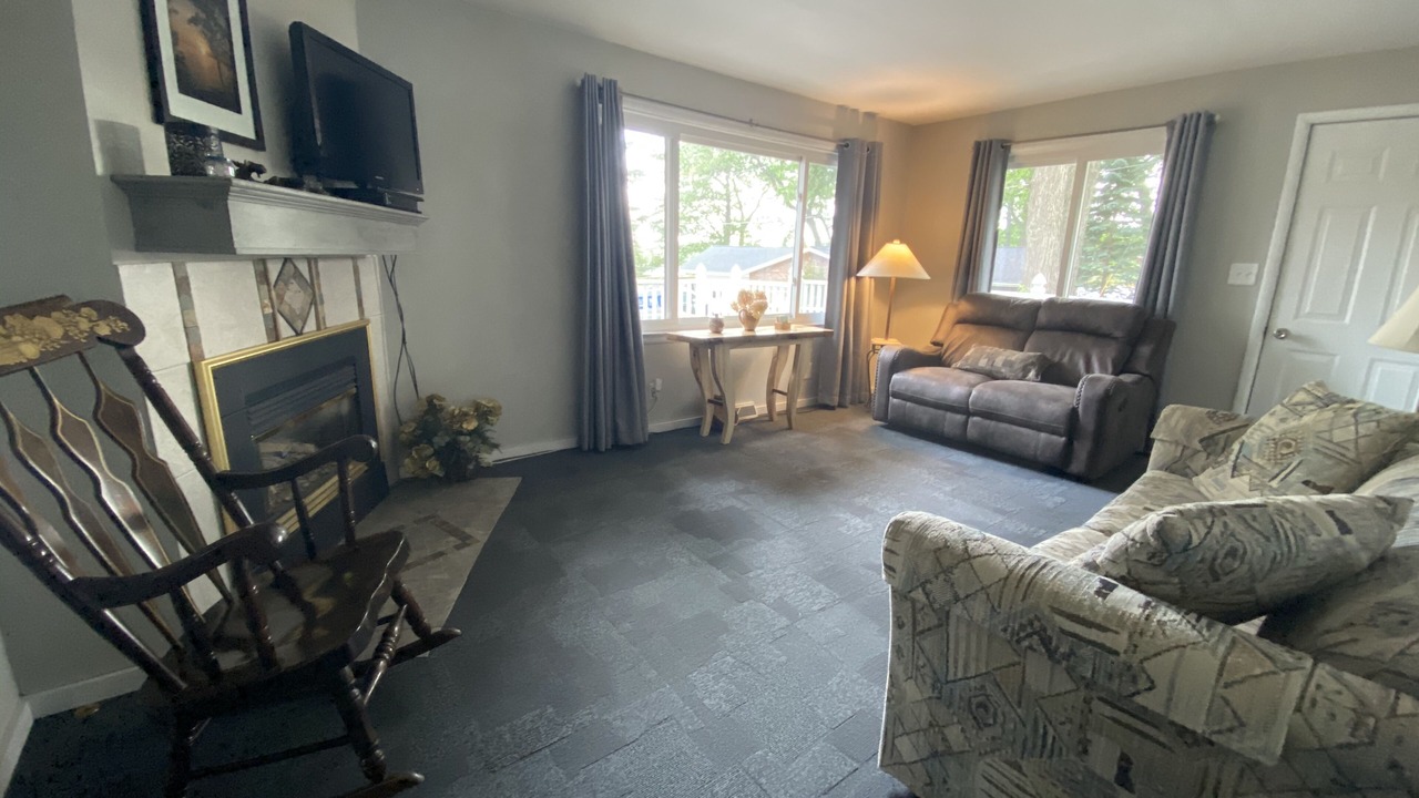 Photo of Livingroom in Lake