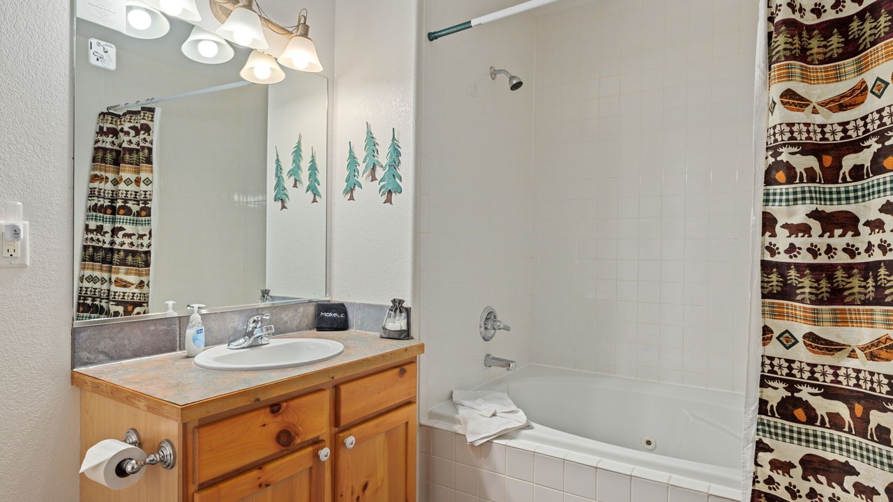 Photo of Bathroom in Fall River Estates