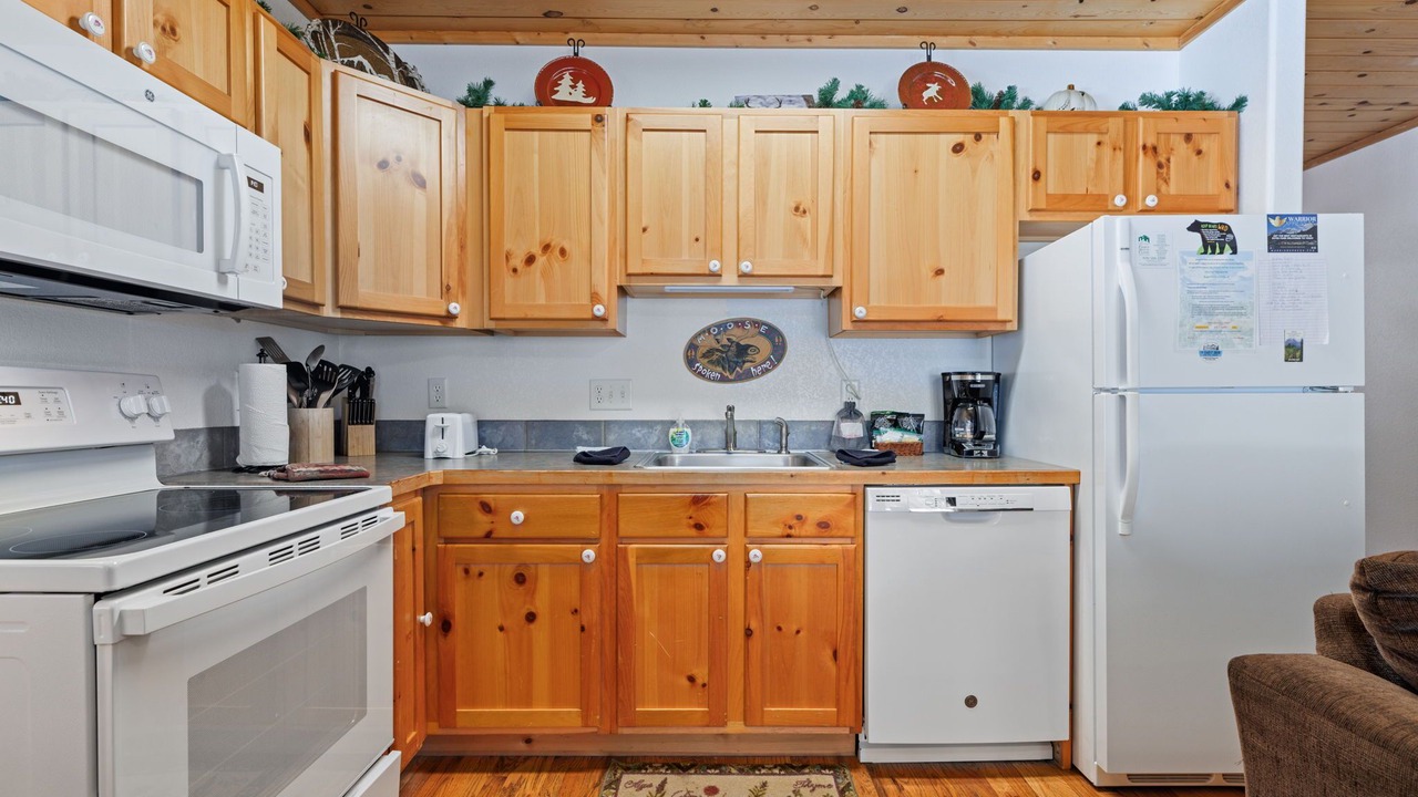 Photo of Others in Fall River Estates