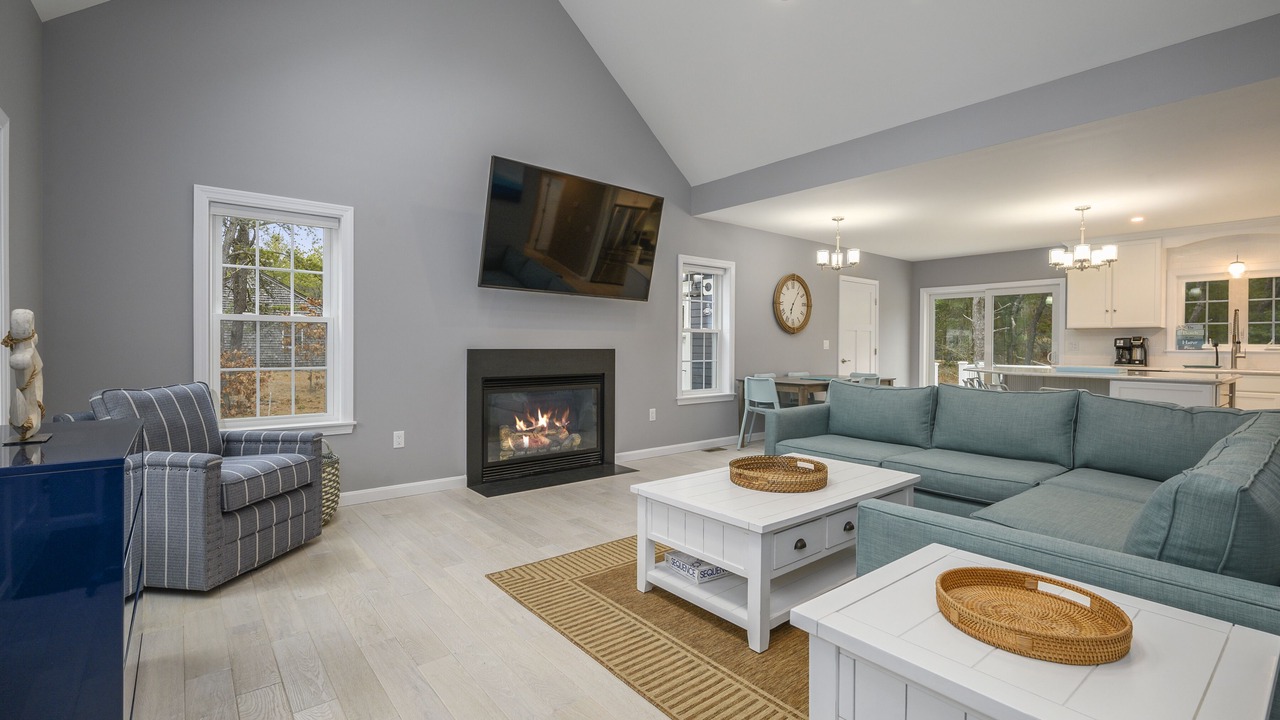Photo of Livingroom in Eastham