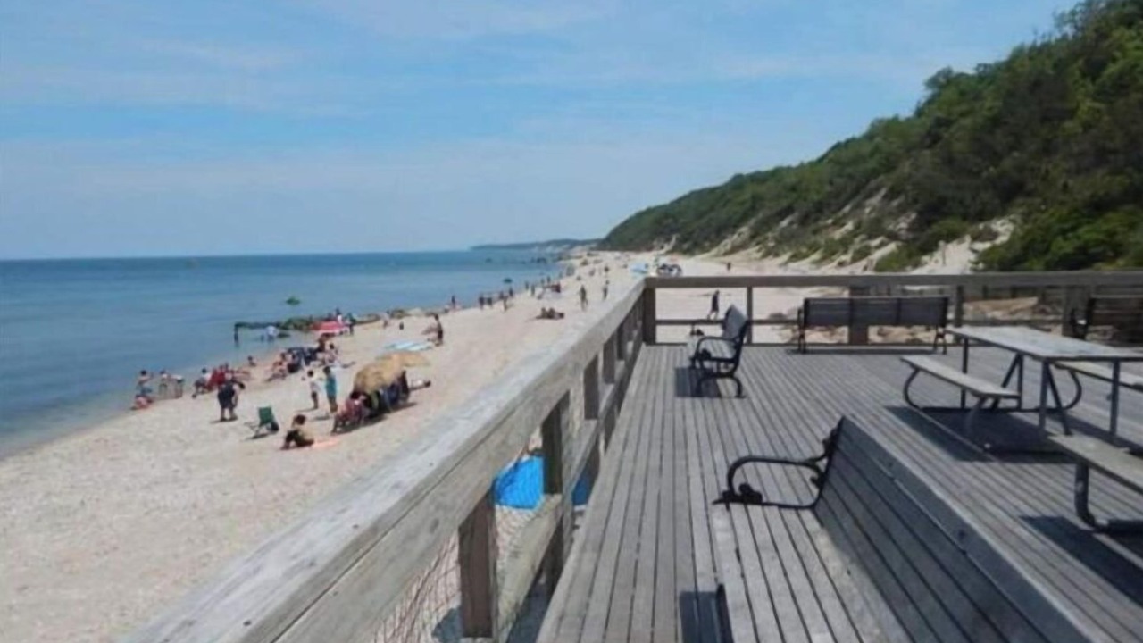 Photo of Others in Baiting Hollow