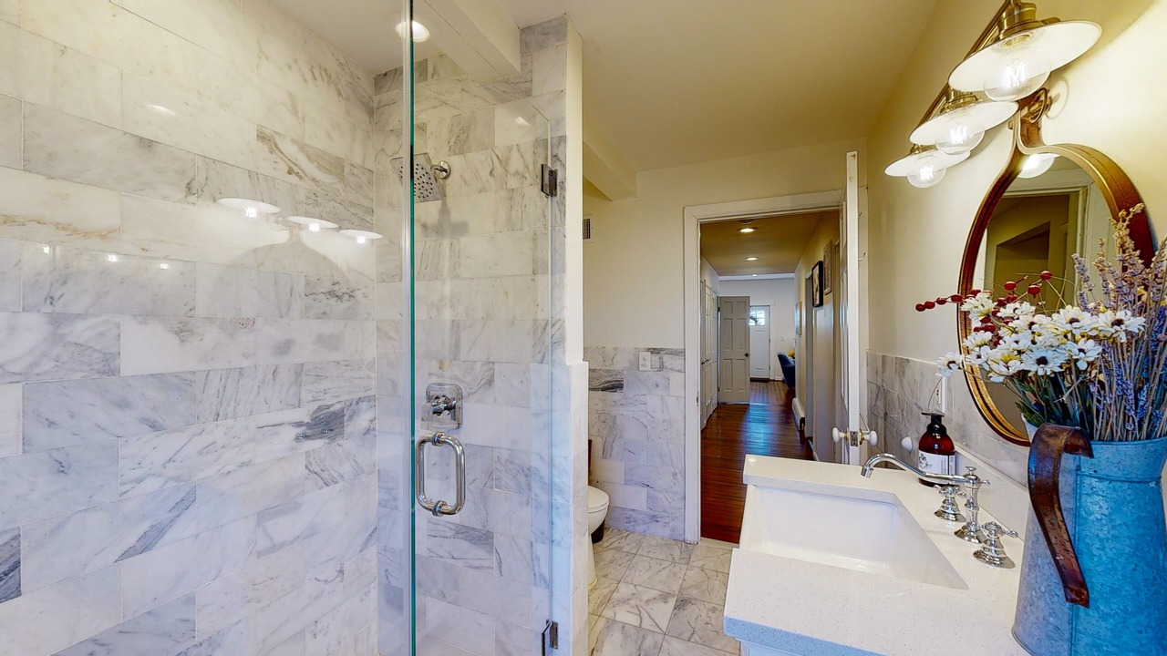 Photo of Bathroom in Baiting Hollow