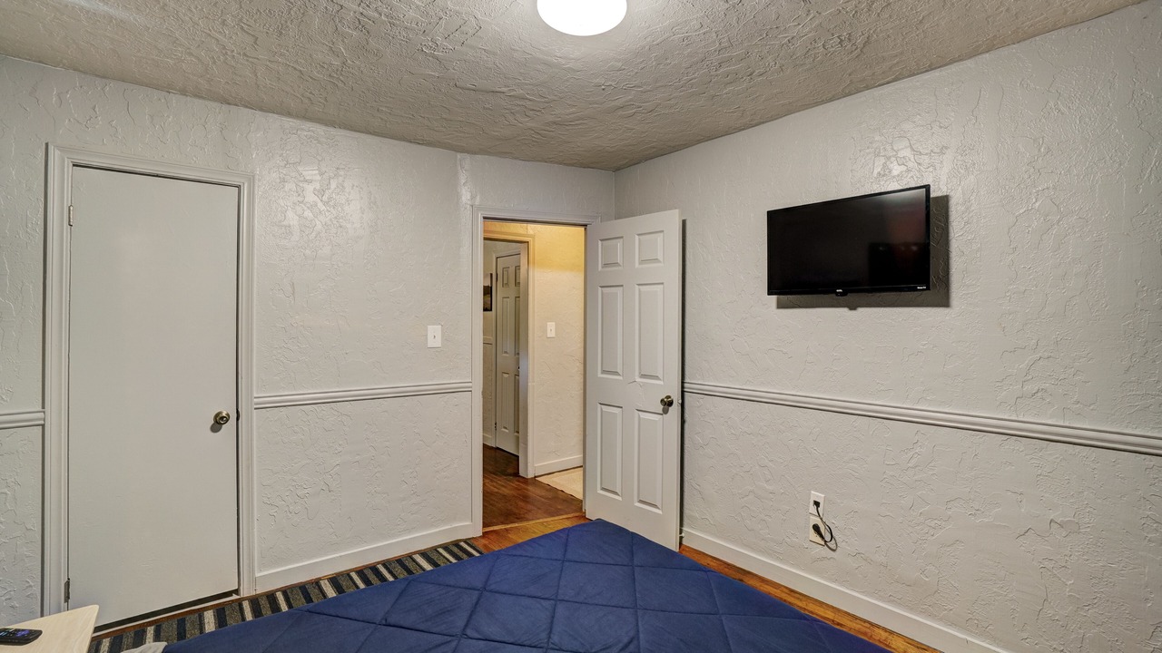 Photo of Bedroom in Medicine Park