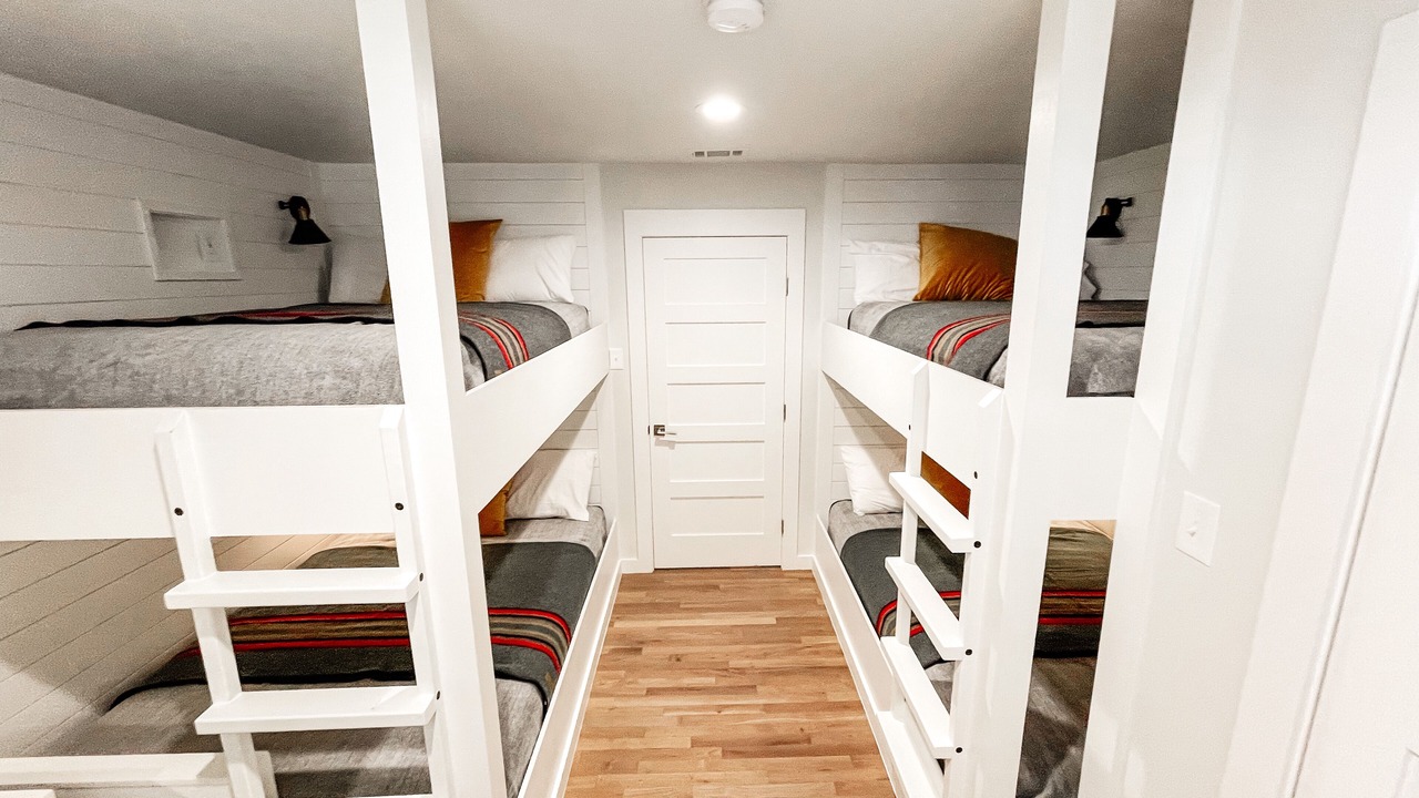 Photo of Bedroom in Gun Barrel City