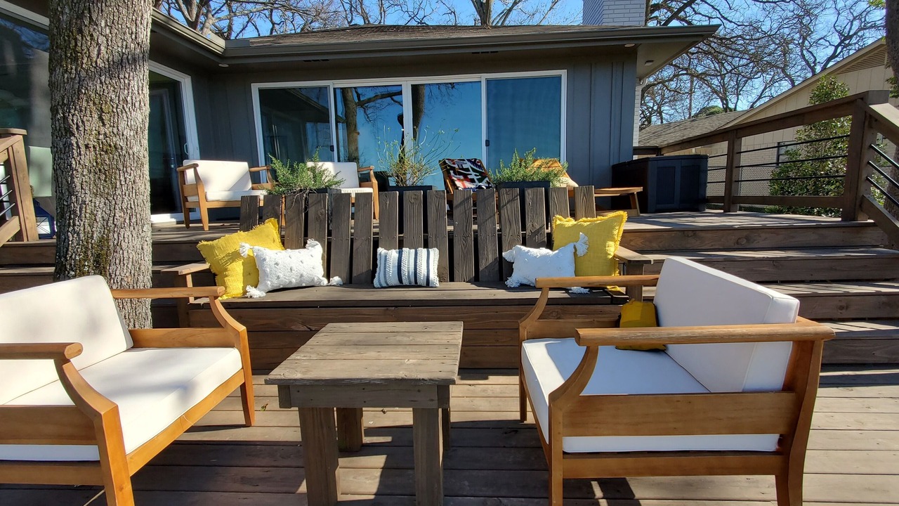 Photo of Patio Balcony in Gun Barrel City