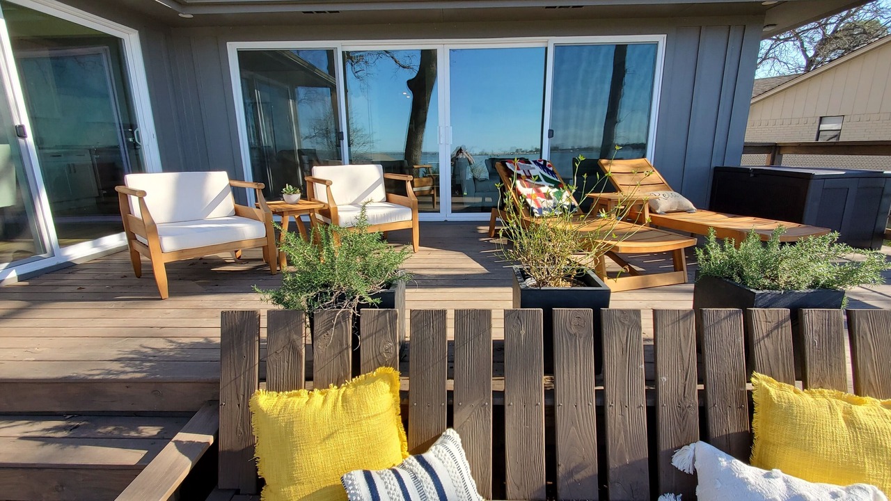 Photo of Patio Balcony in Gun Barrel City