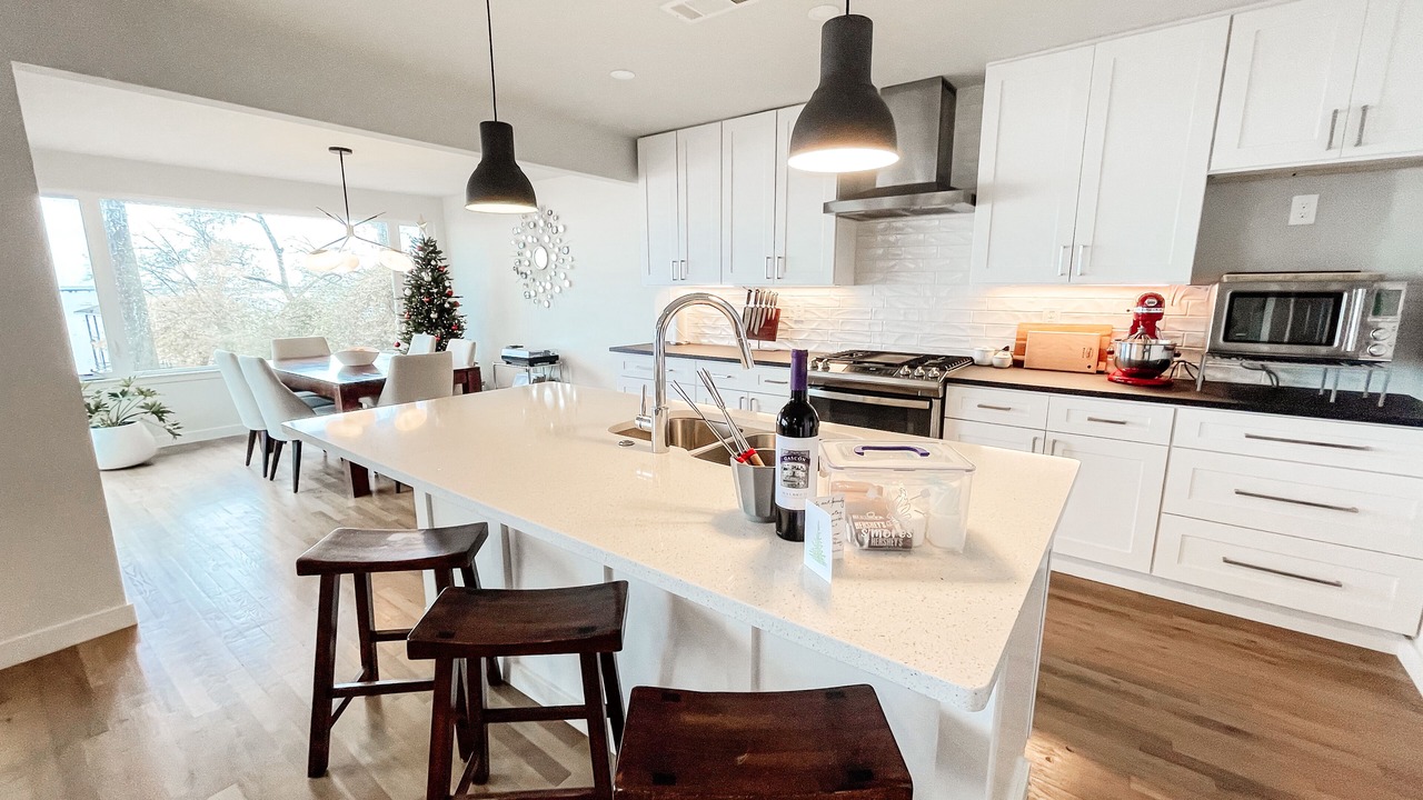 Photo of Kitchen in Gun Barrel City