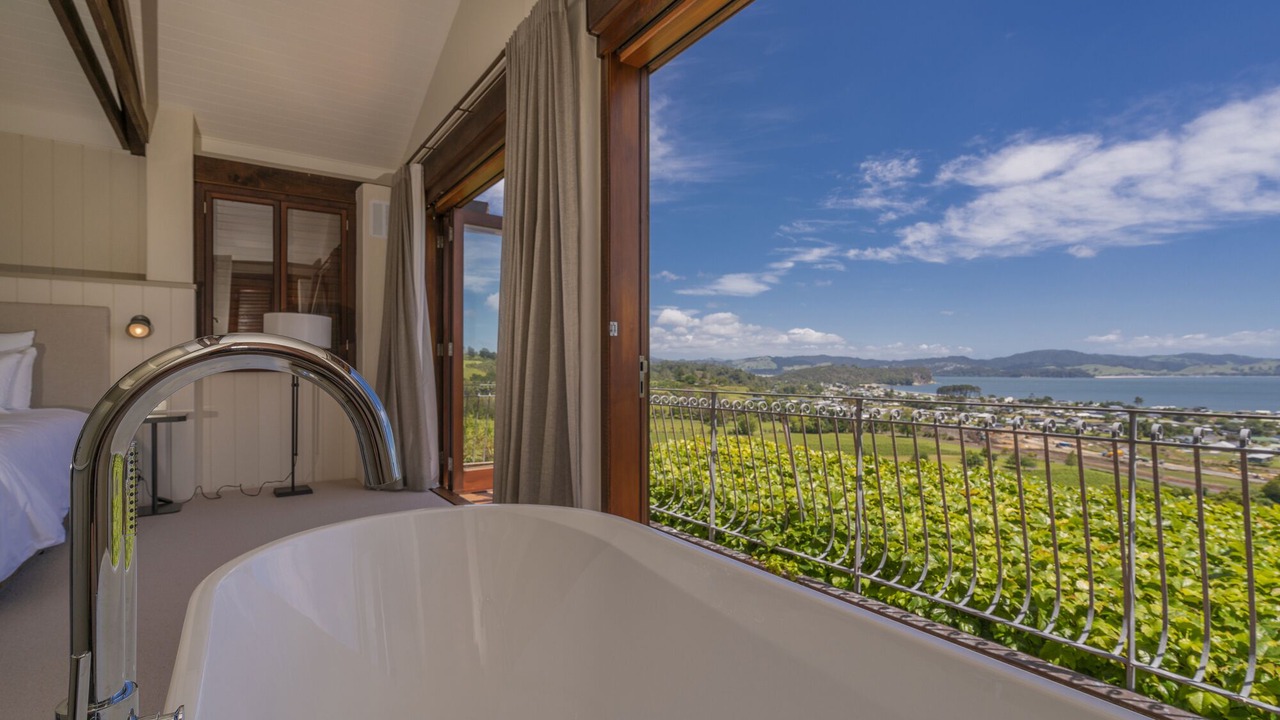 Photo of Bedroom in Cooks Beach