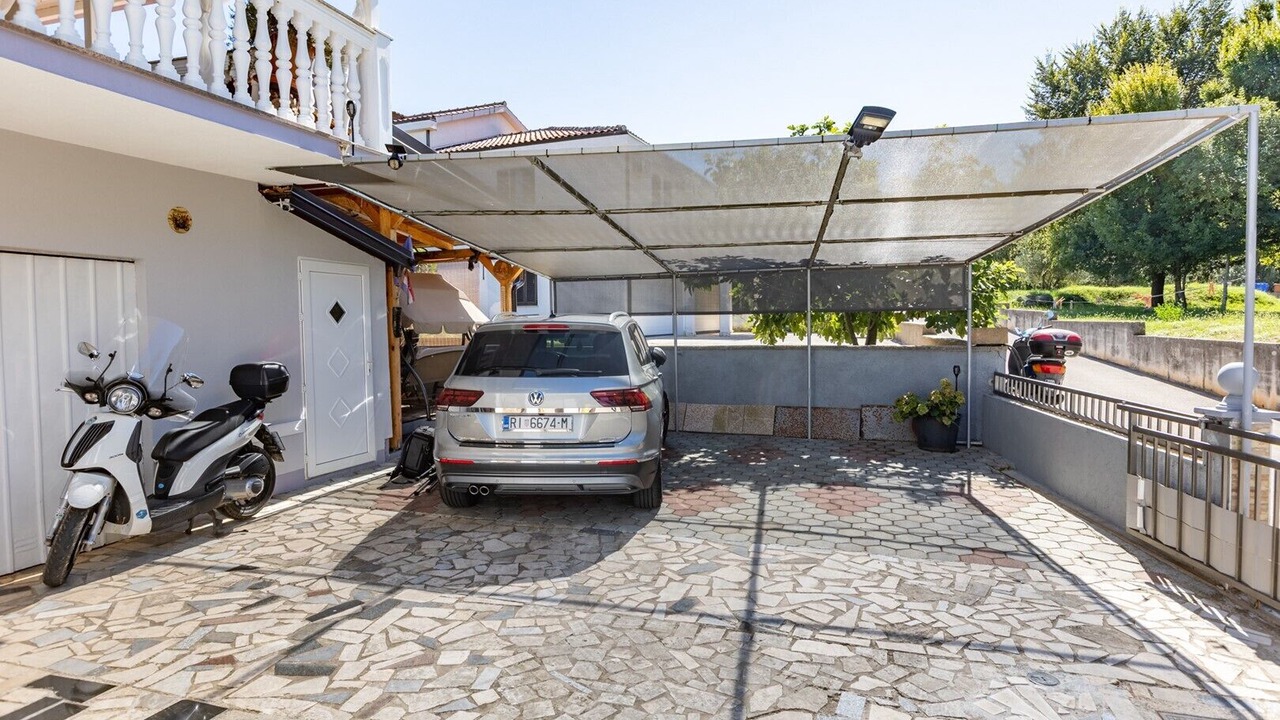 Photo of Outdoor in Vantacici
