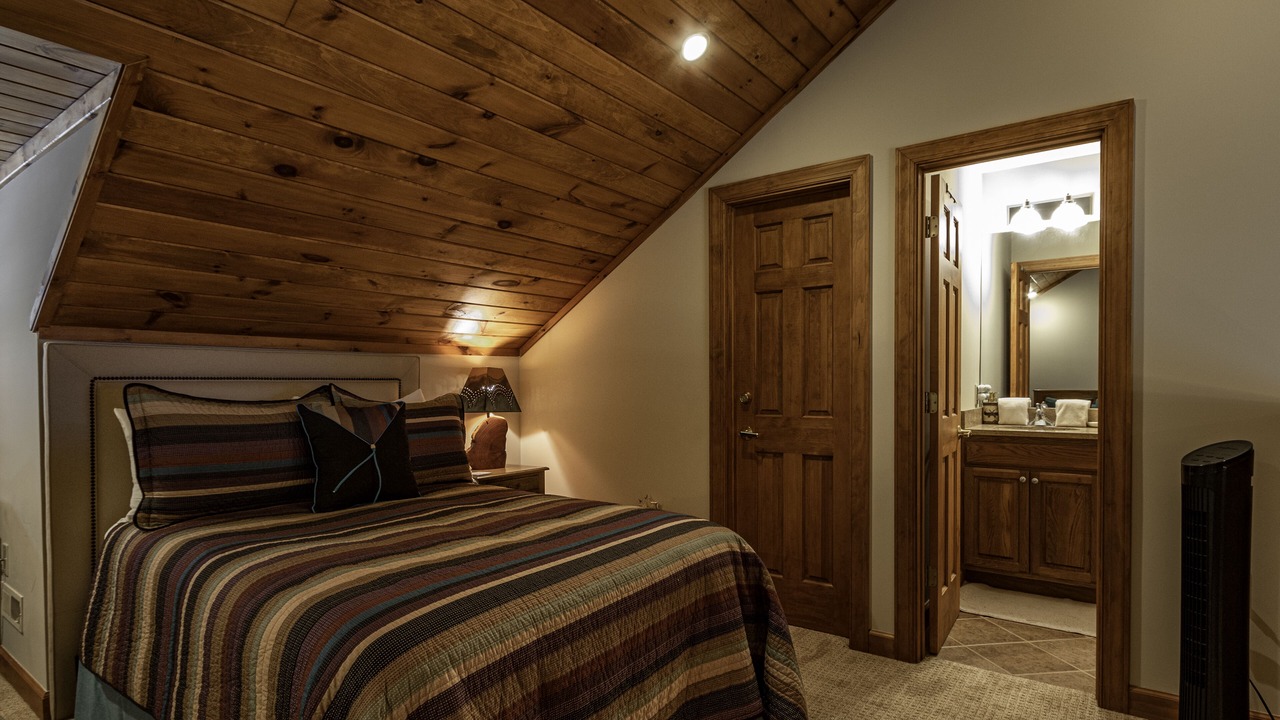 Photo of Bedroom in Sugar Mountain