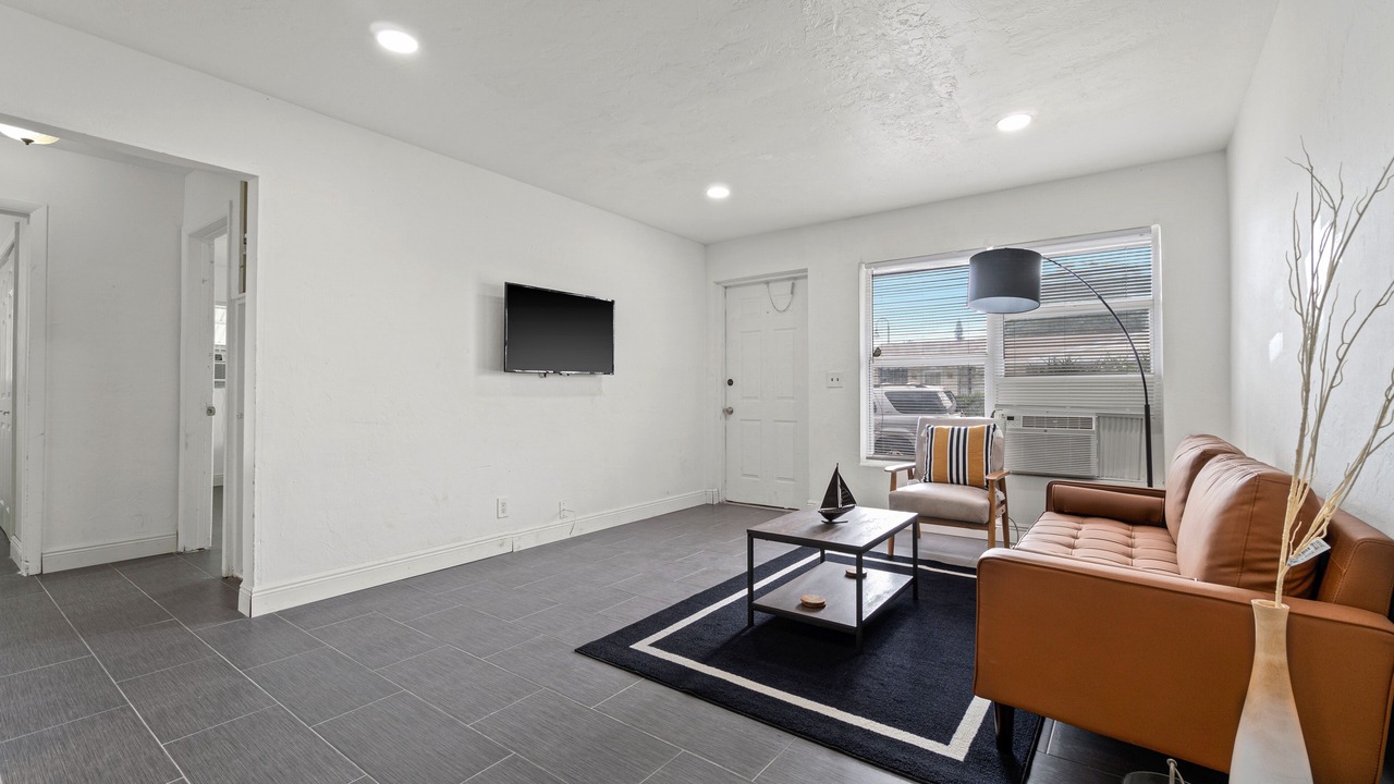 Photo of Livingroom in Lake Worth