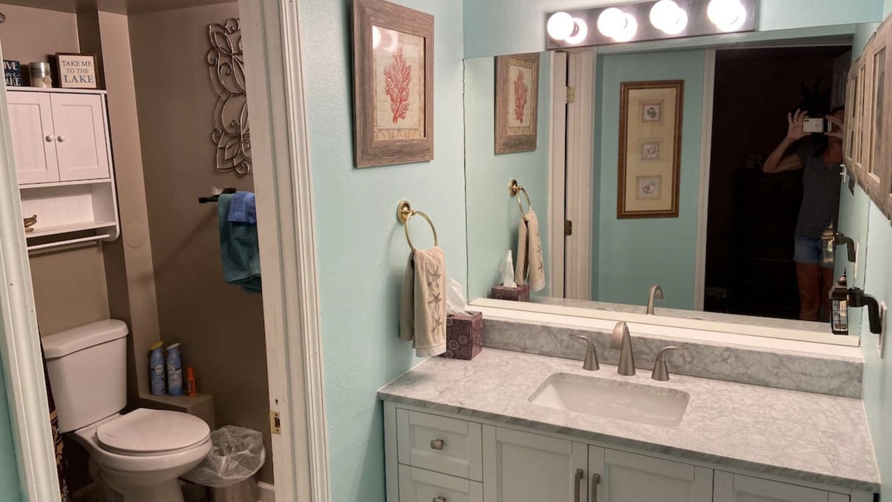 Photo of Bathroom in Lake Ozark