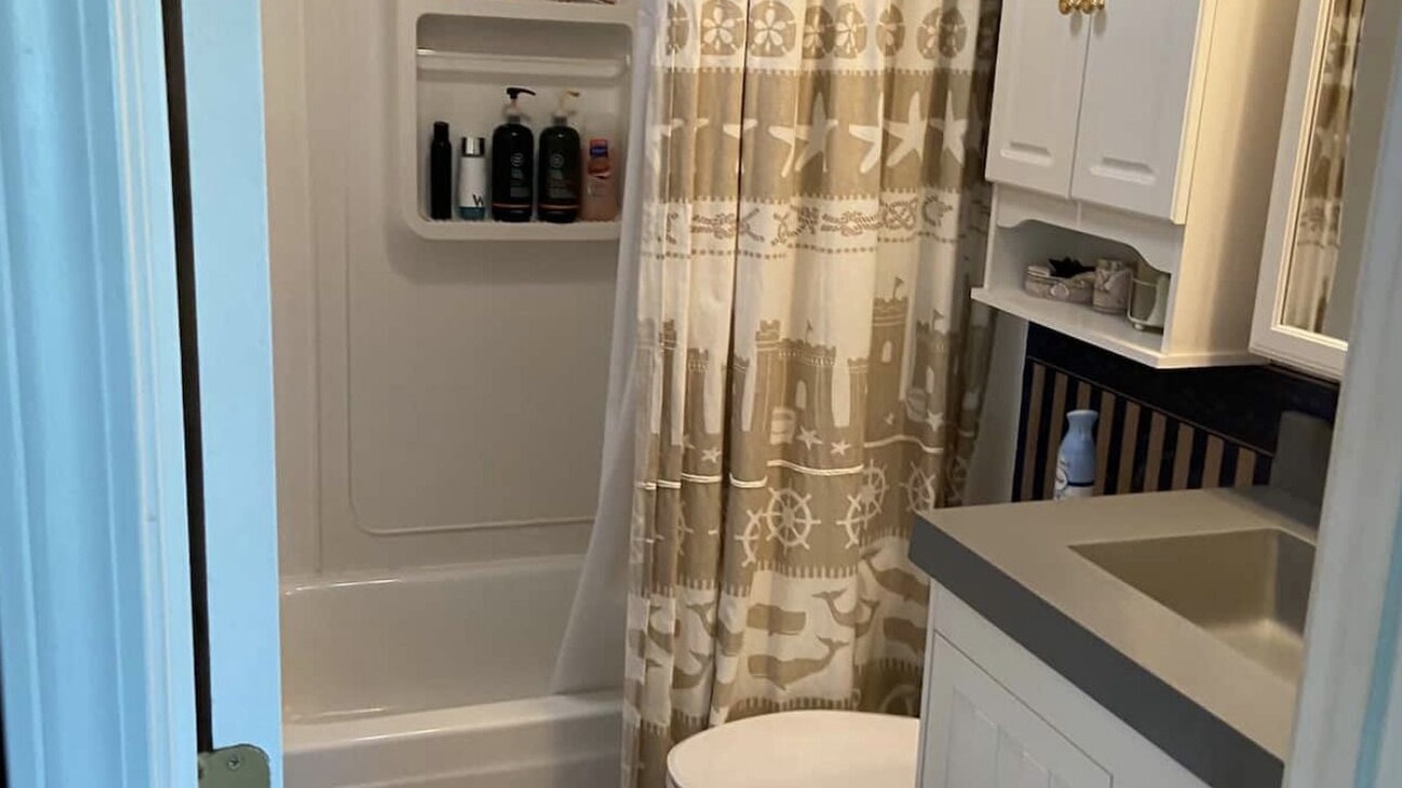 Photo of Bathroom in Lake Ozark