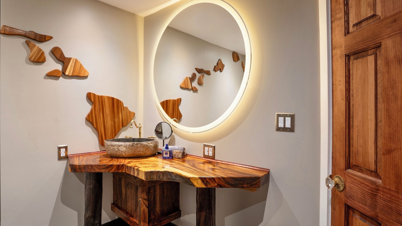 Photo of Bathroom in Kahuku