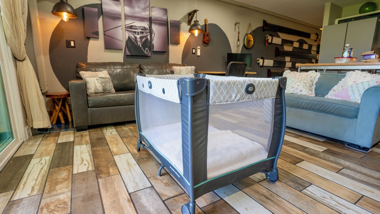 Photo of Livingroom in Kahuku