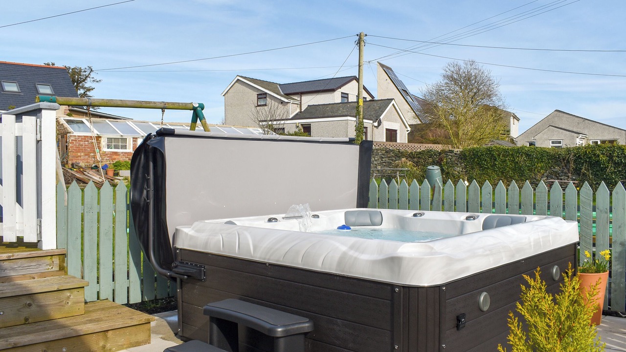 Photo of Others in Amlwch