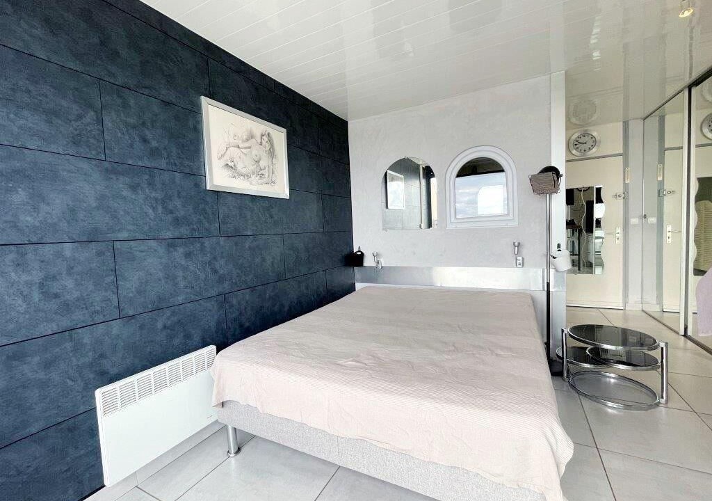 Photo of Bedroom in Naturist Village