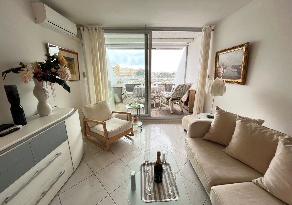 Photo of Livingroom in Naturist Village