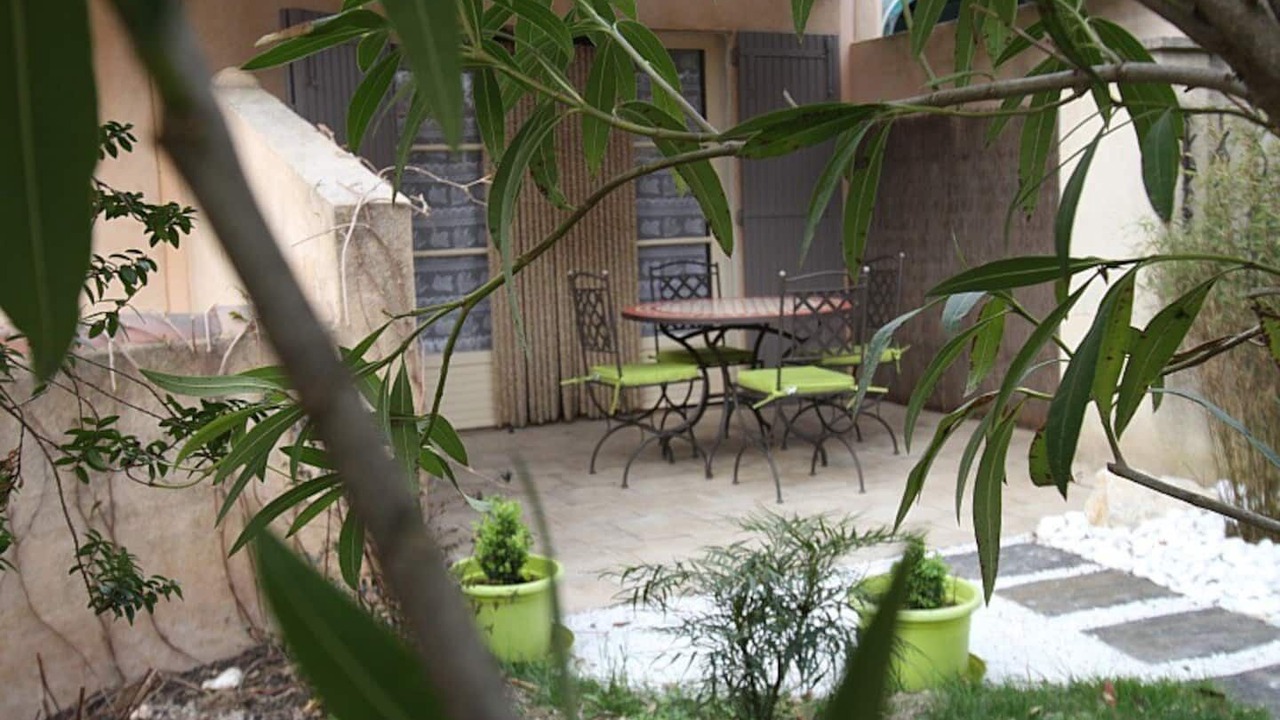 Photo of Outdoor in Molleges