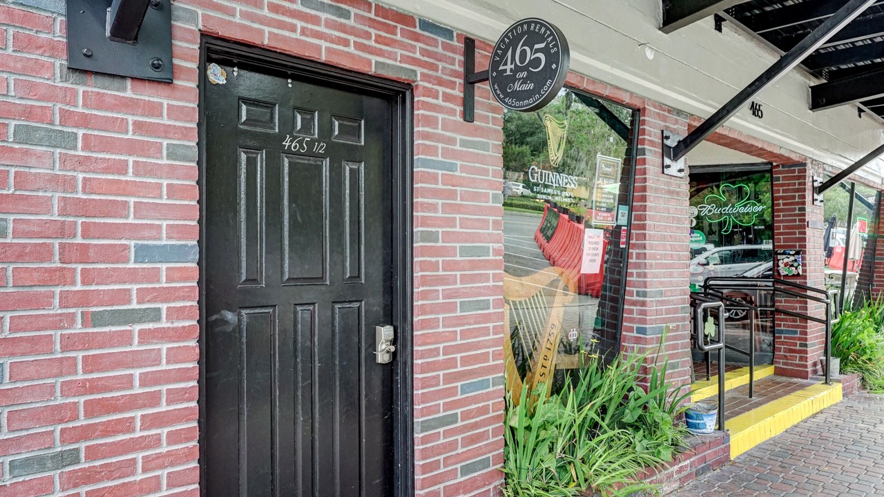 Photo of Others in Downtown Dunedin