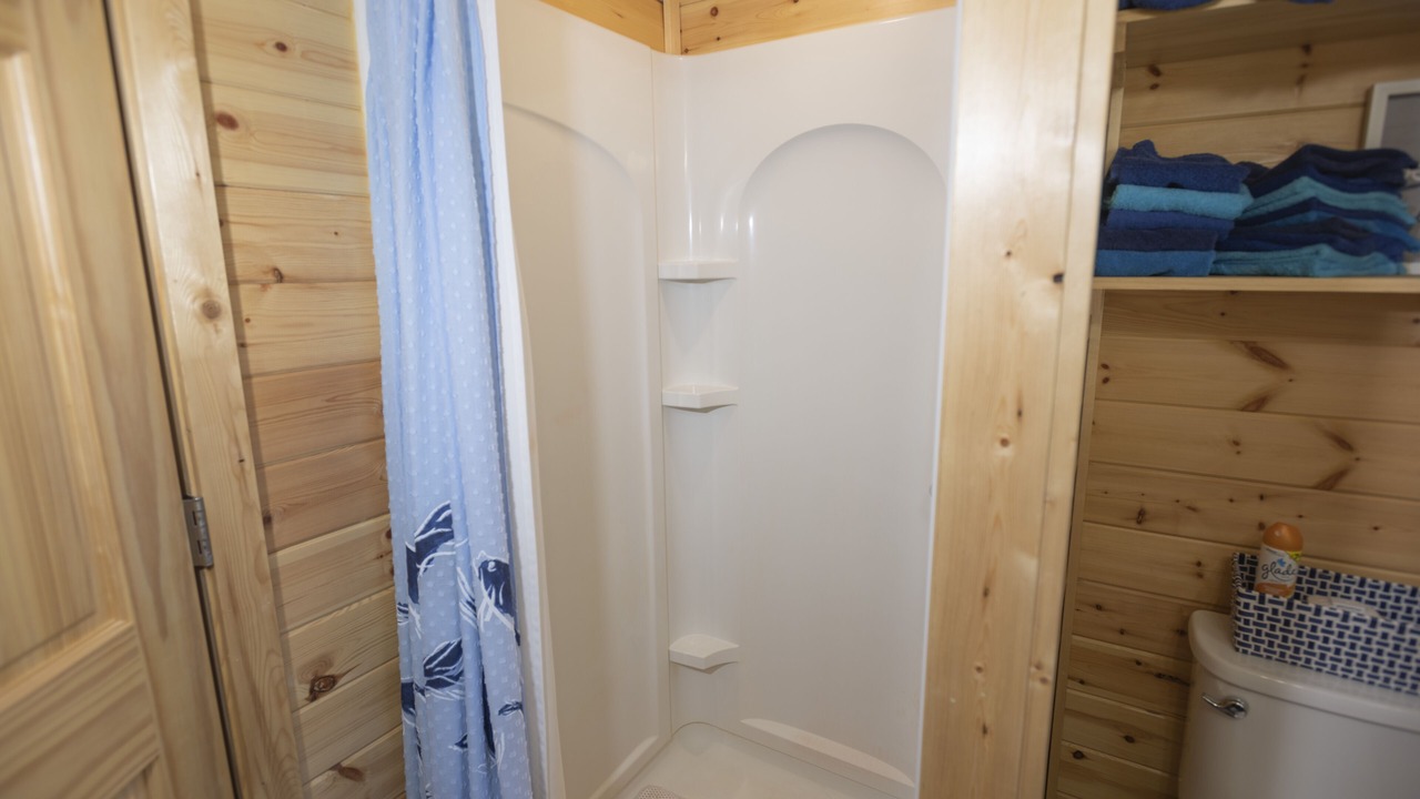 Photo of Bathroom in Cedar