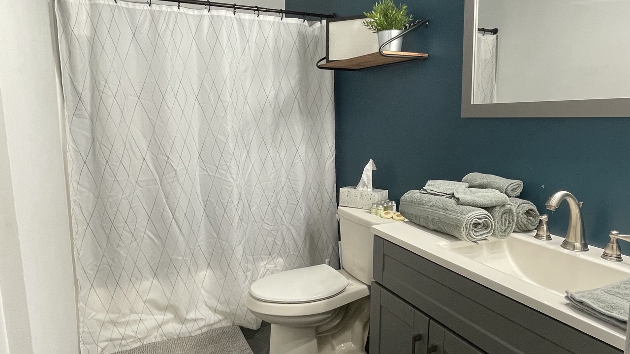 Photo of Bathroom in Hurley