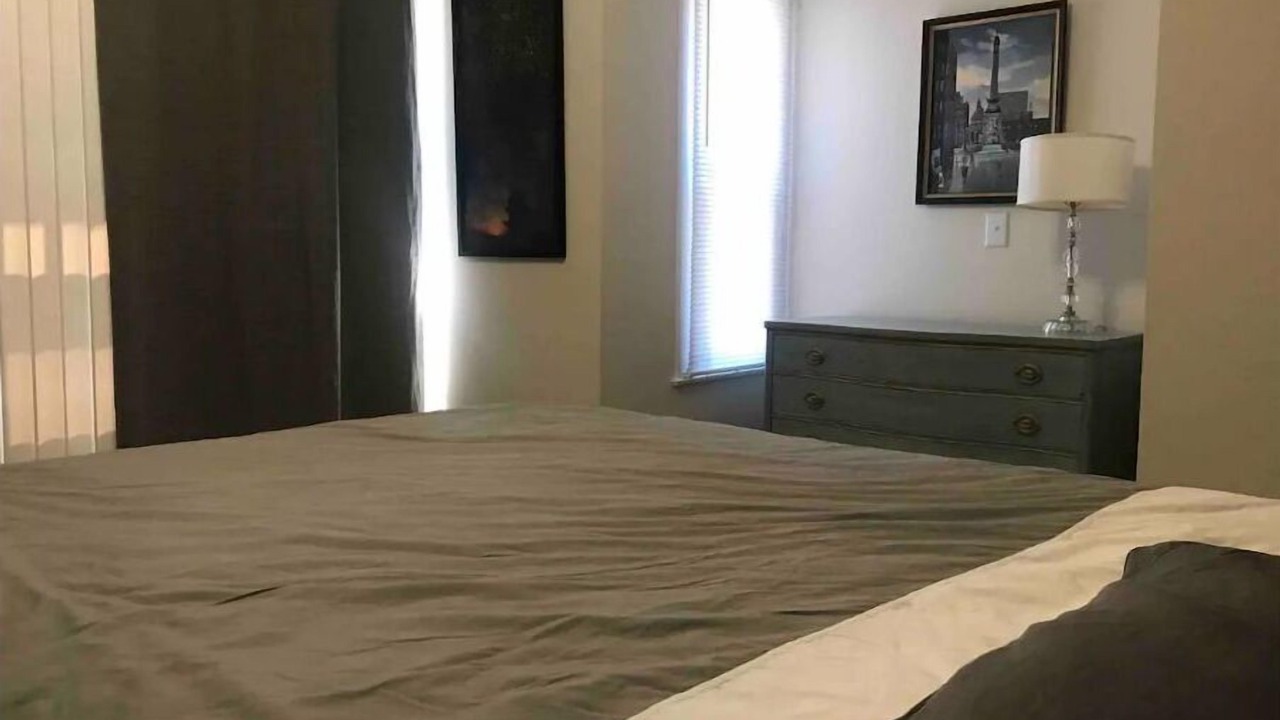 Photo of Bedroom in Chatham-Arch