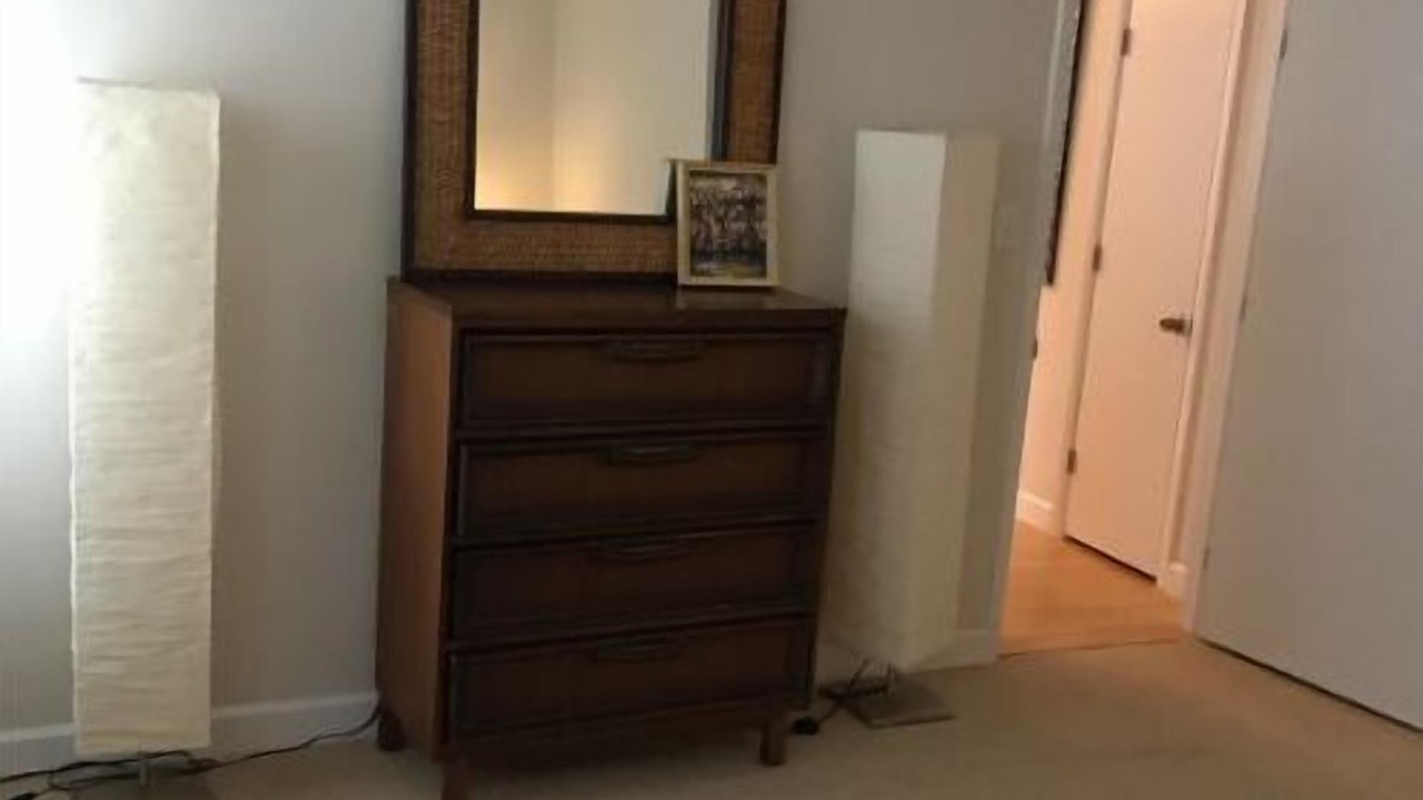 Photo of Bedroom in Chatham-Arch