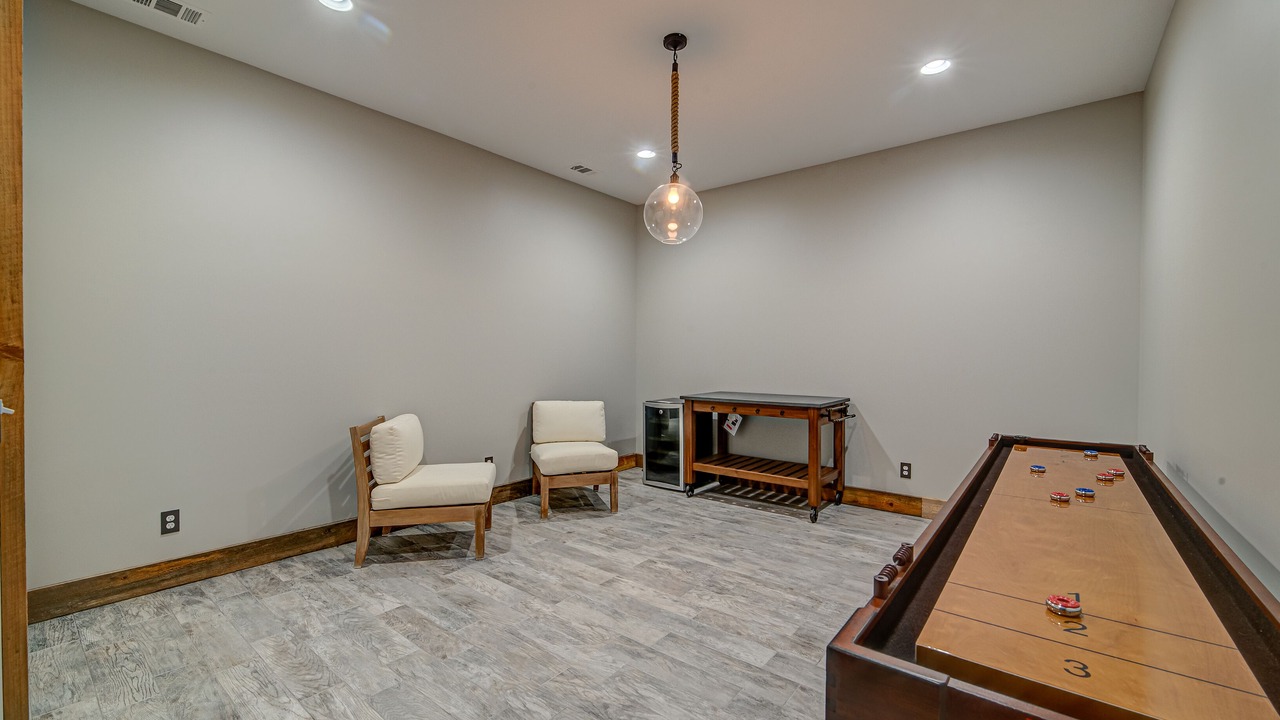 Photo of Bedroom in Cherry Log