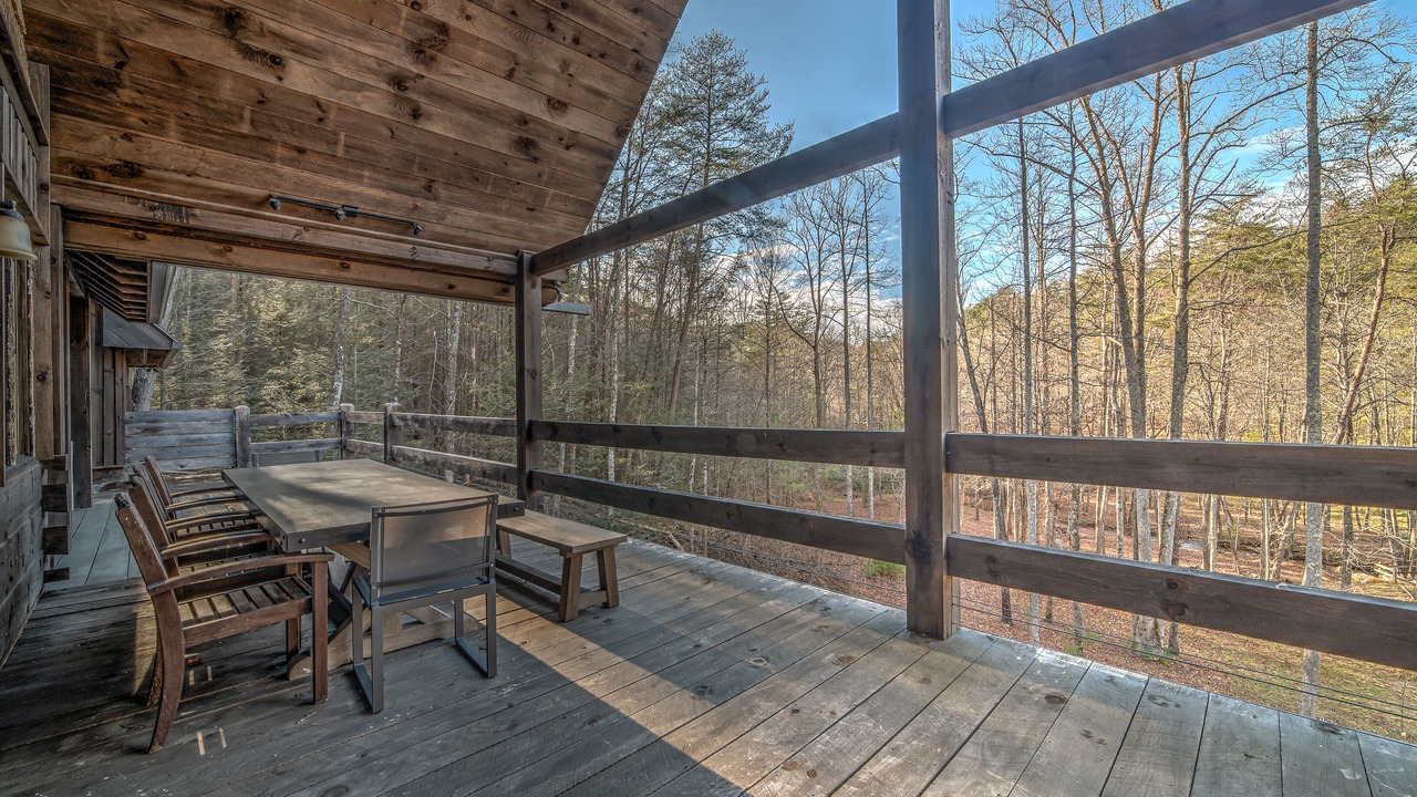 Photo of Outdoor in Cherry Log