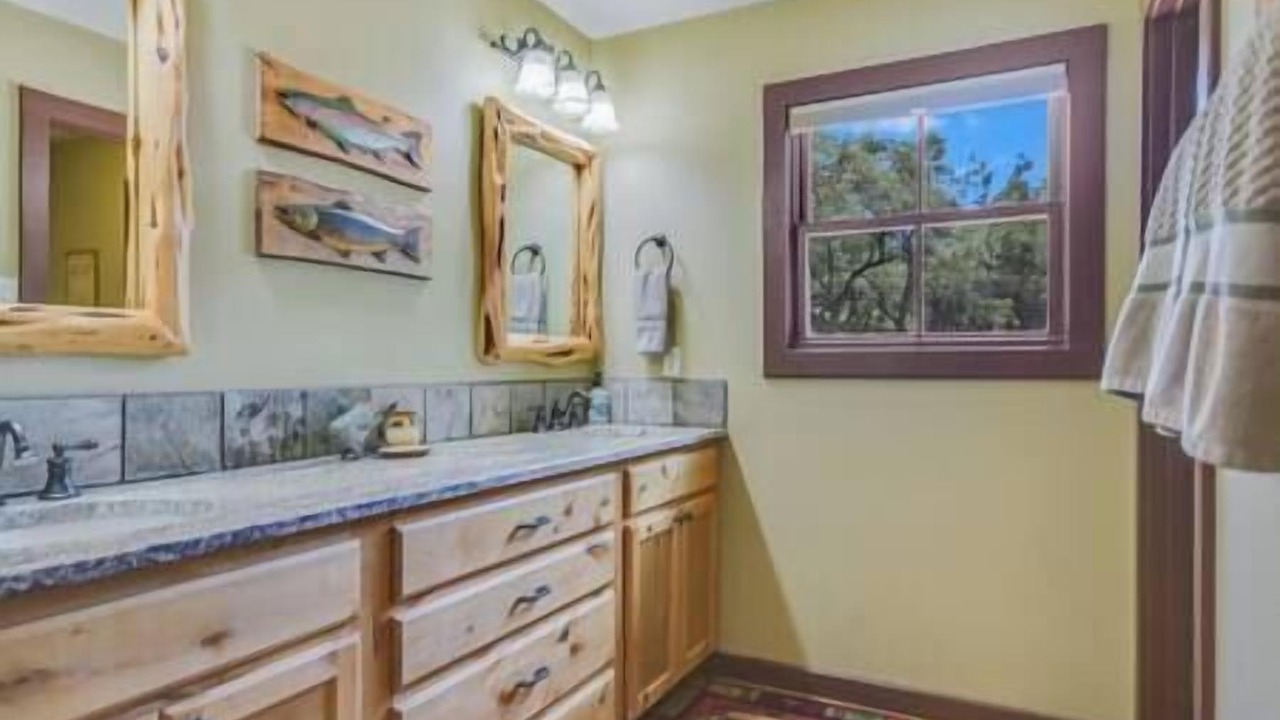 Photo of Bathroom in San Marcos