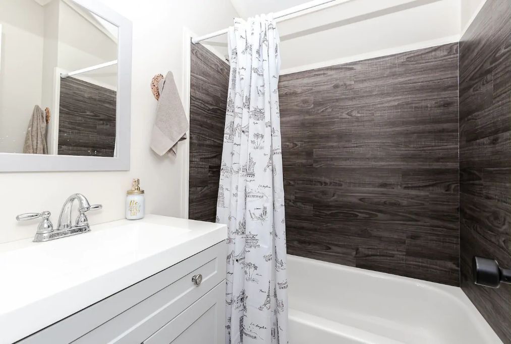 Photo of Bathroom in New Bothwell