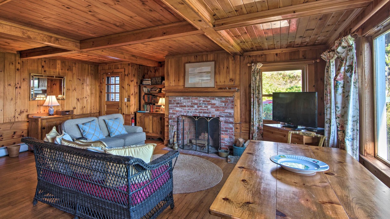 Photo of Bedroom in Kennebunk