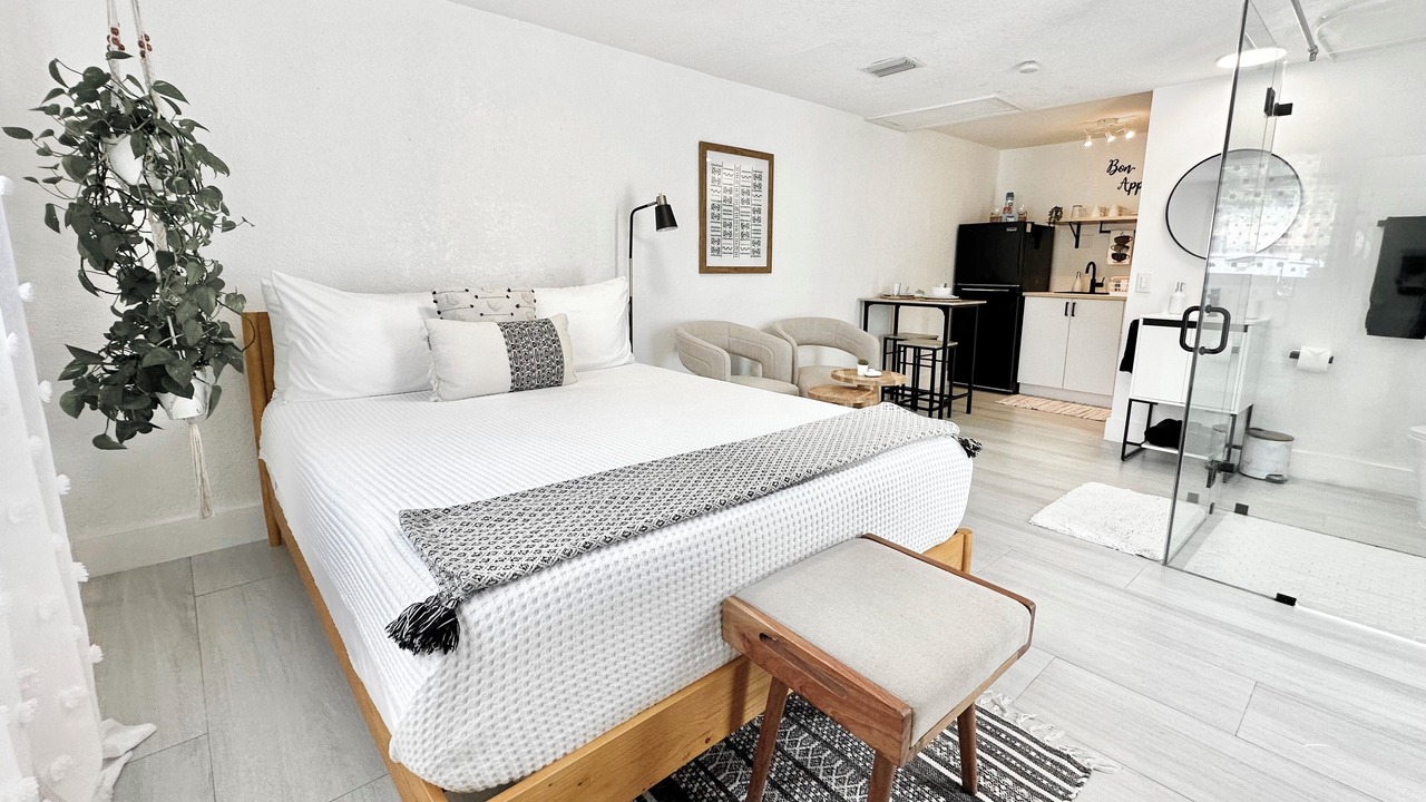 Photo of Bedroom in El Portal