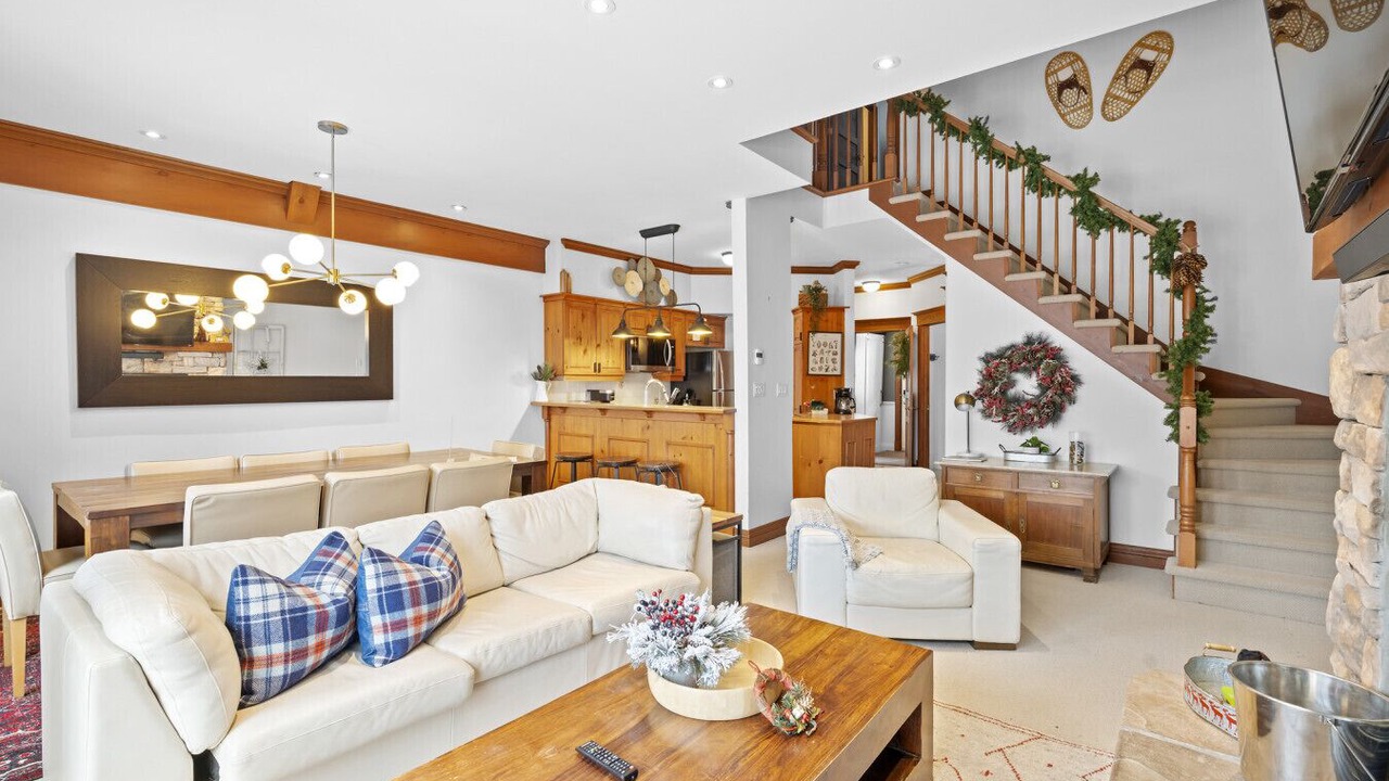 Photo of Livingroom in Mont-Tremblant