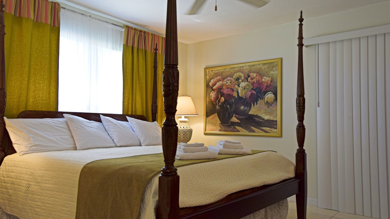 Photo of Bedroom in Warm Mineral Springs