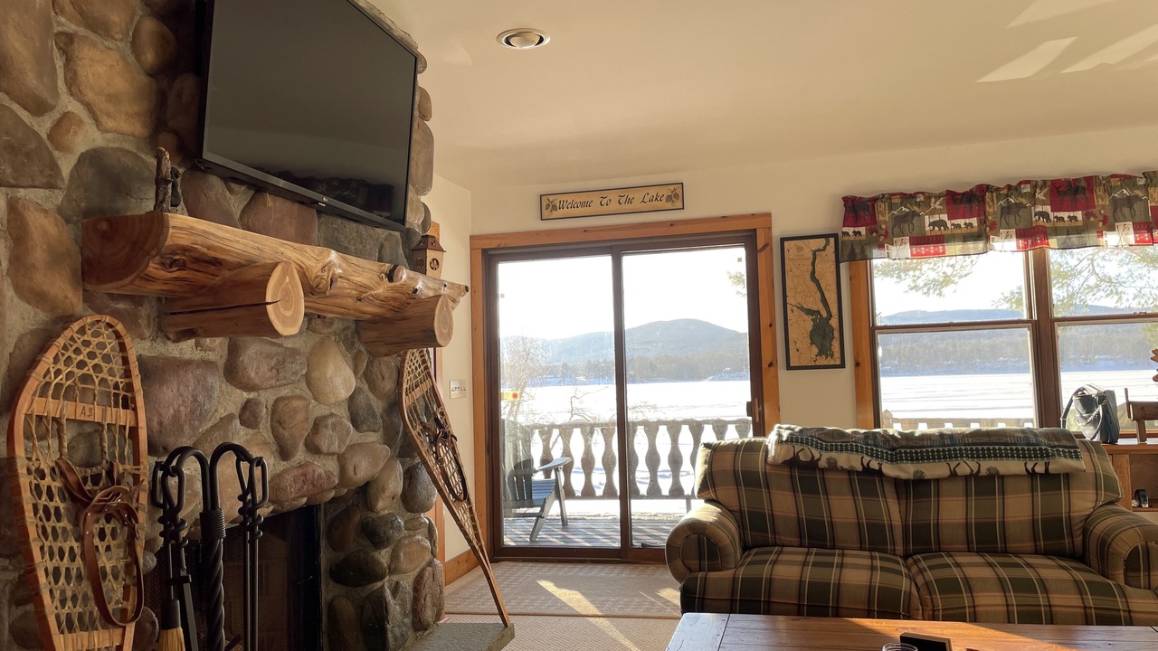 Photo of Livingroom in Northville