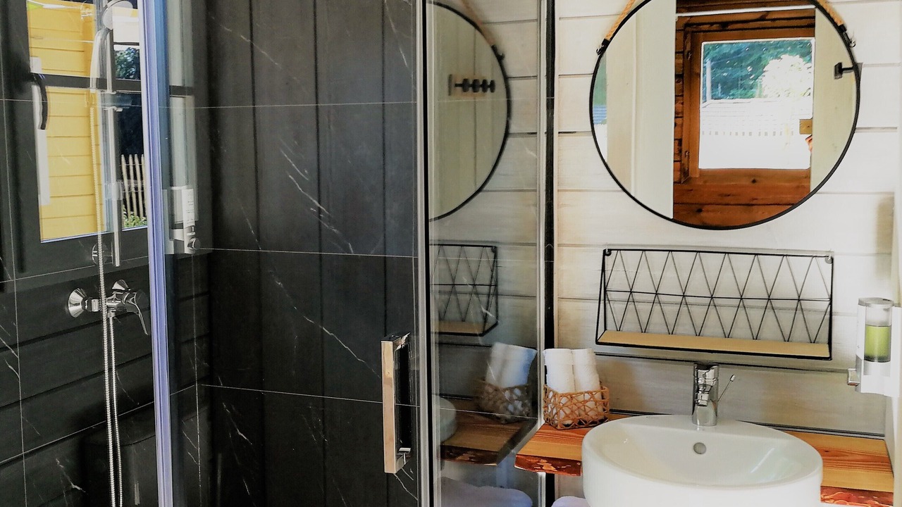 Photo of Bathroom in La Salvetat-sur-Agout