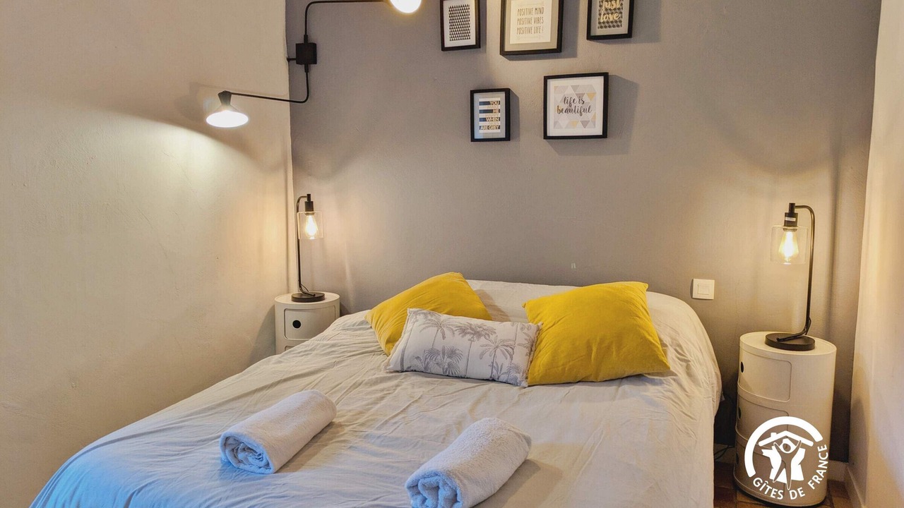 Photo of Bedroom in Cosse-le-Vivien