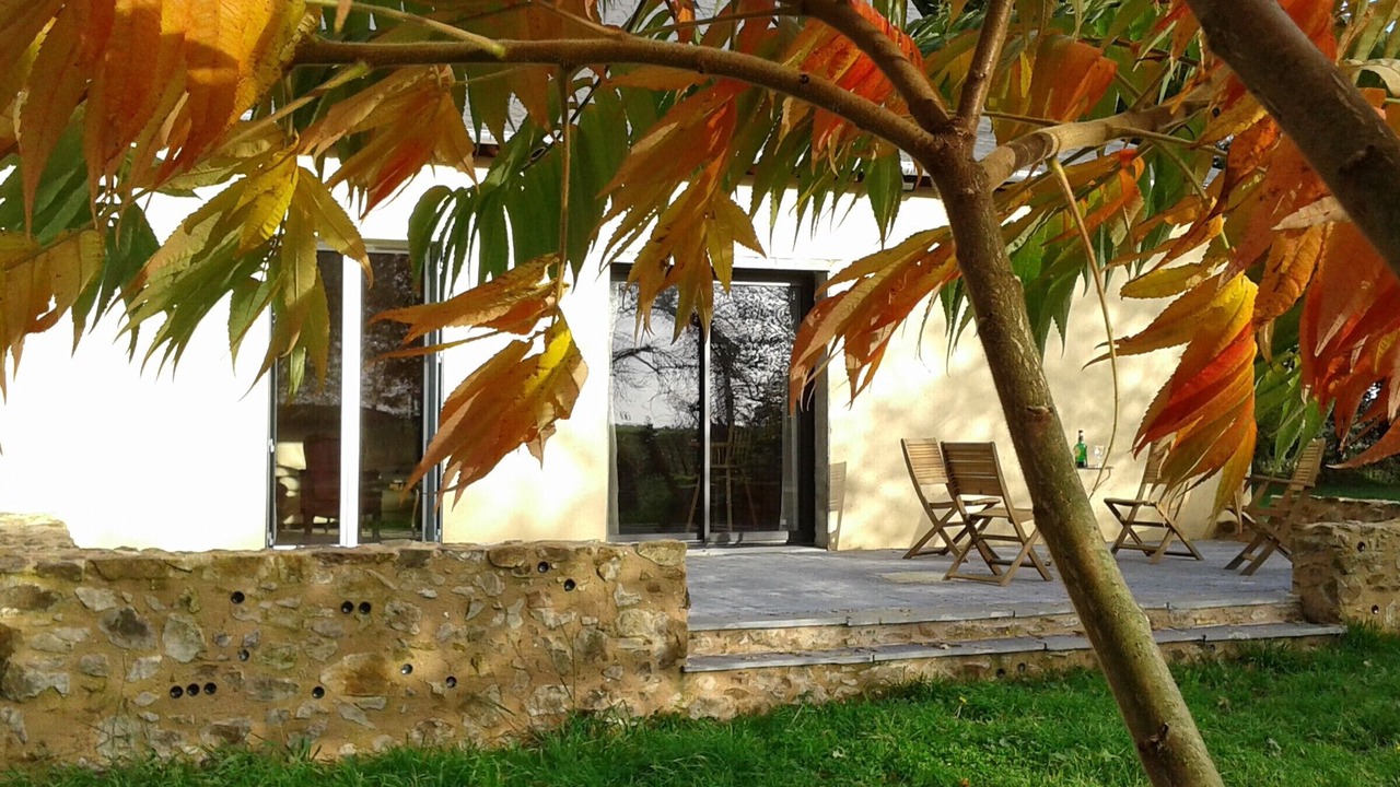 Photo of Patio Balcony in Nuille-sur-Vicoin