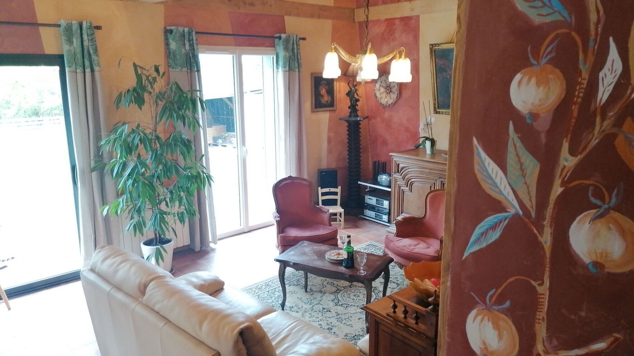 Photo of Livingroom in Nuille-sur-Vicoin